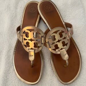 Tory Burch Women's Gold Sandals 10